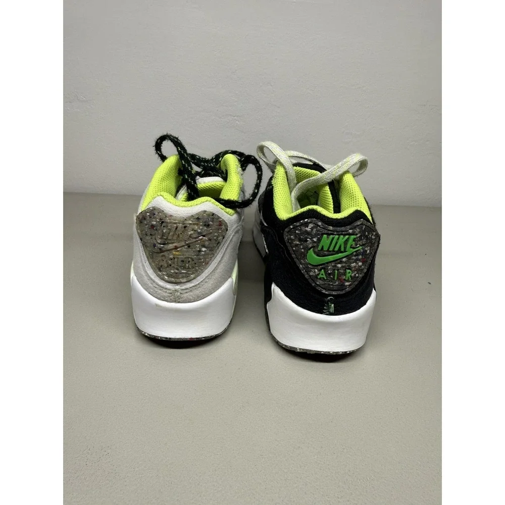 Nike DH1989-001 Air Max 90 Exeter Edition Kids Sz 4Y